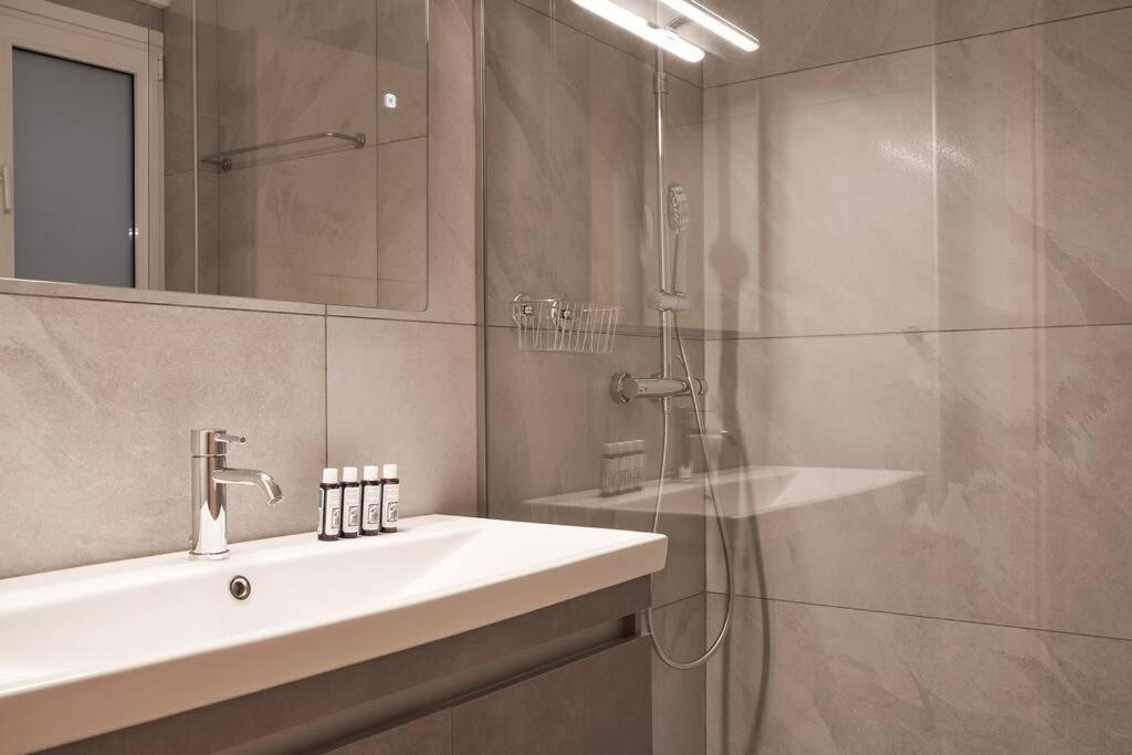 Fix 2Bd Apartment With Parthenon View Афіни Екстер'єр фото